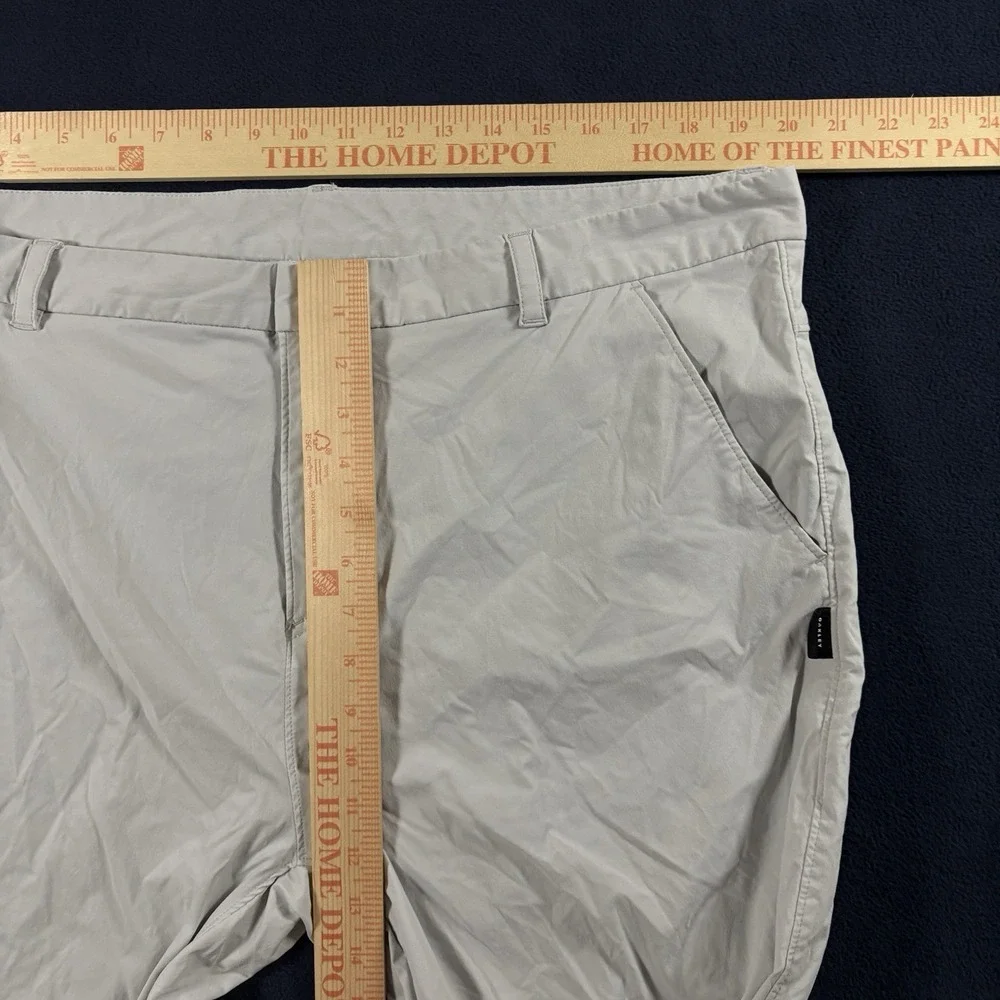 Oakley Technical Nylon Stretch Pants Mens 40x31 Golf Outdoor Golf Hike Gorpcore